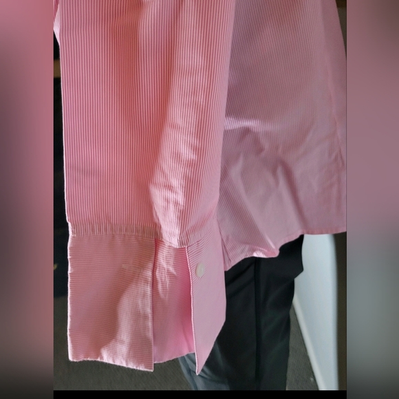 Signature by Larry Levine Pink Botton Down Shirt, size XS - Picture 3 of 4